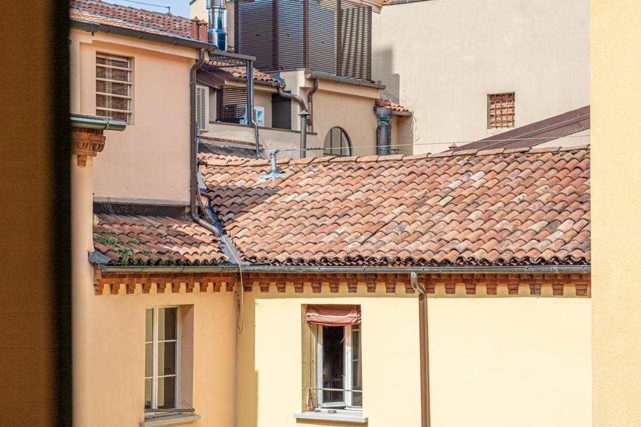 Casa Dafne In Canton De Fiori Bolonya Dış mekan fotoğraf